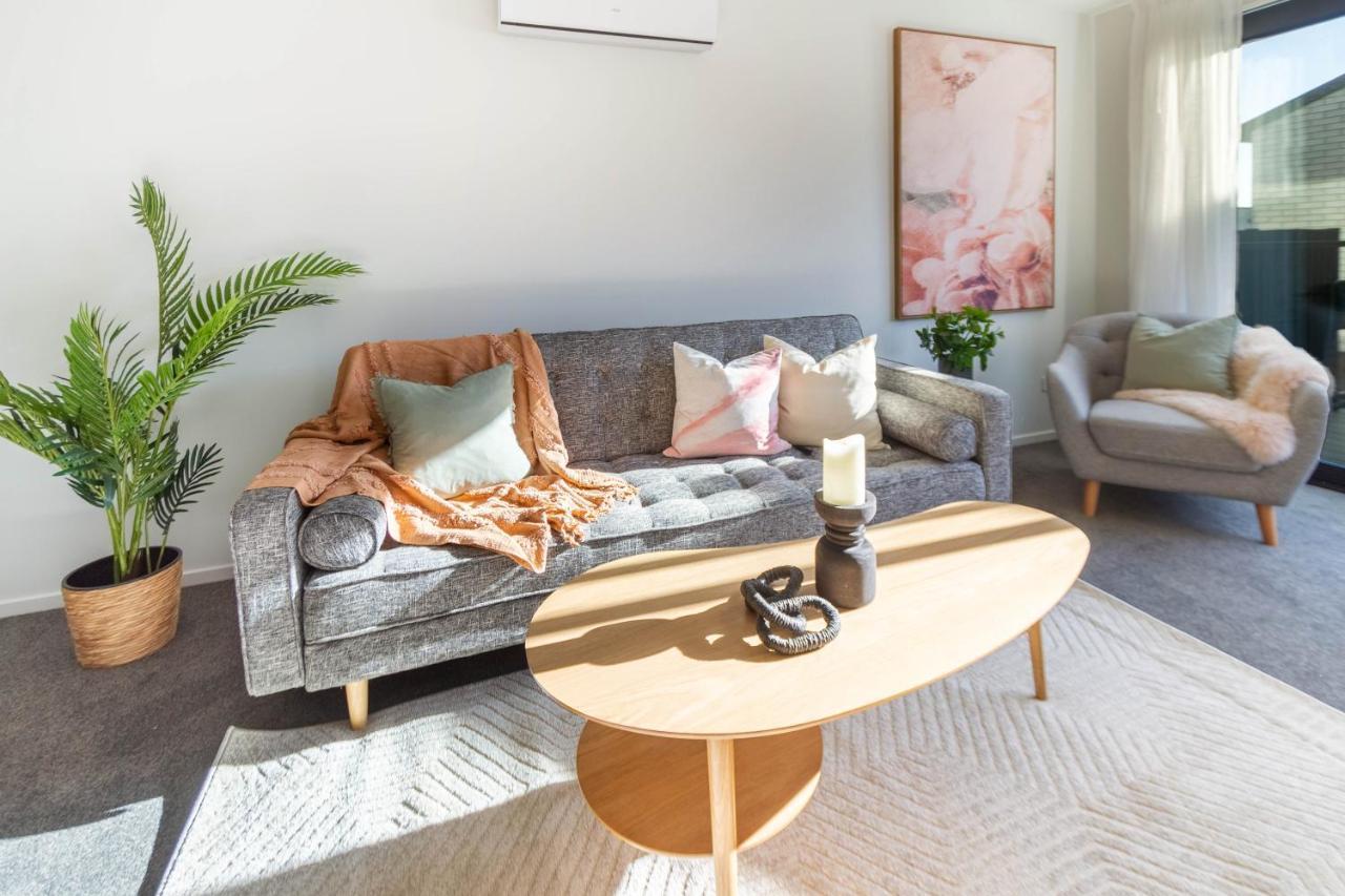 Cozy 3 Bedroom Near Hagley Park W/Garage Christchurch Exteriör bild