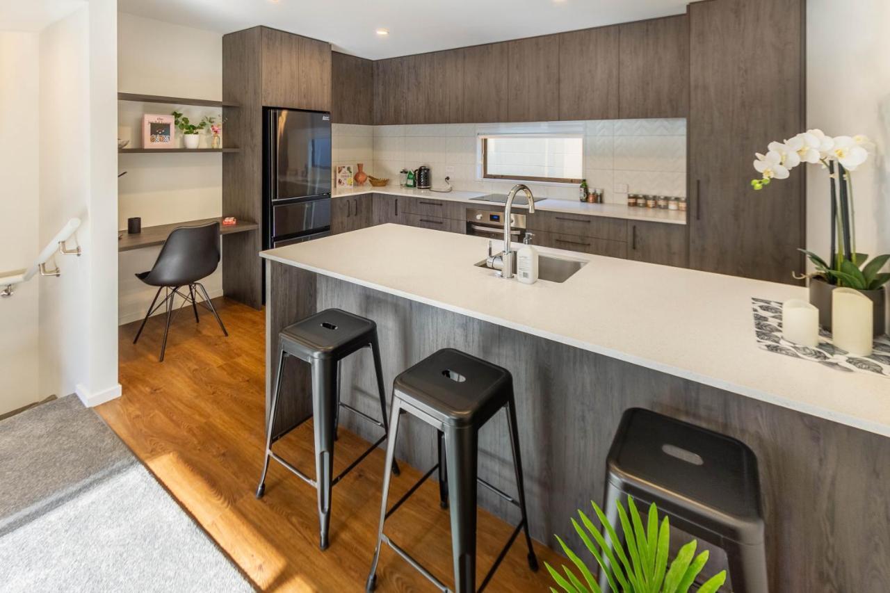 Cozy 3 Bedroom Near Hagley Park W/Garage Christchurch Exteriör bild