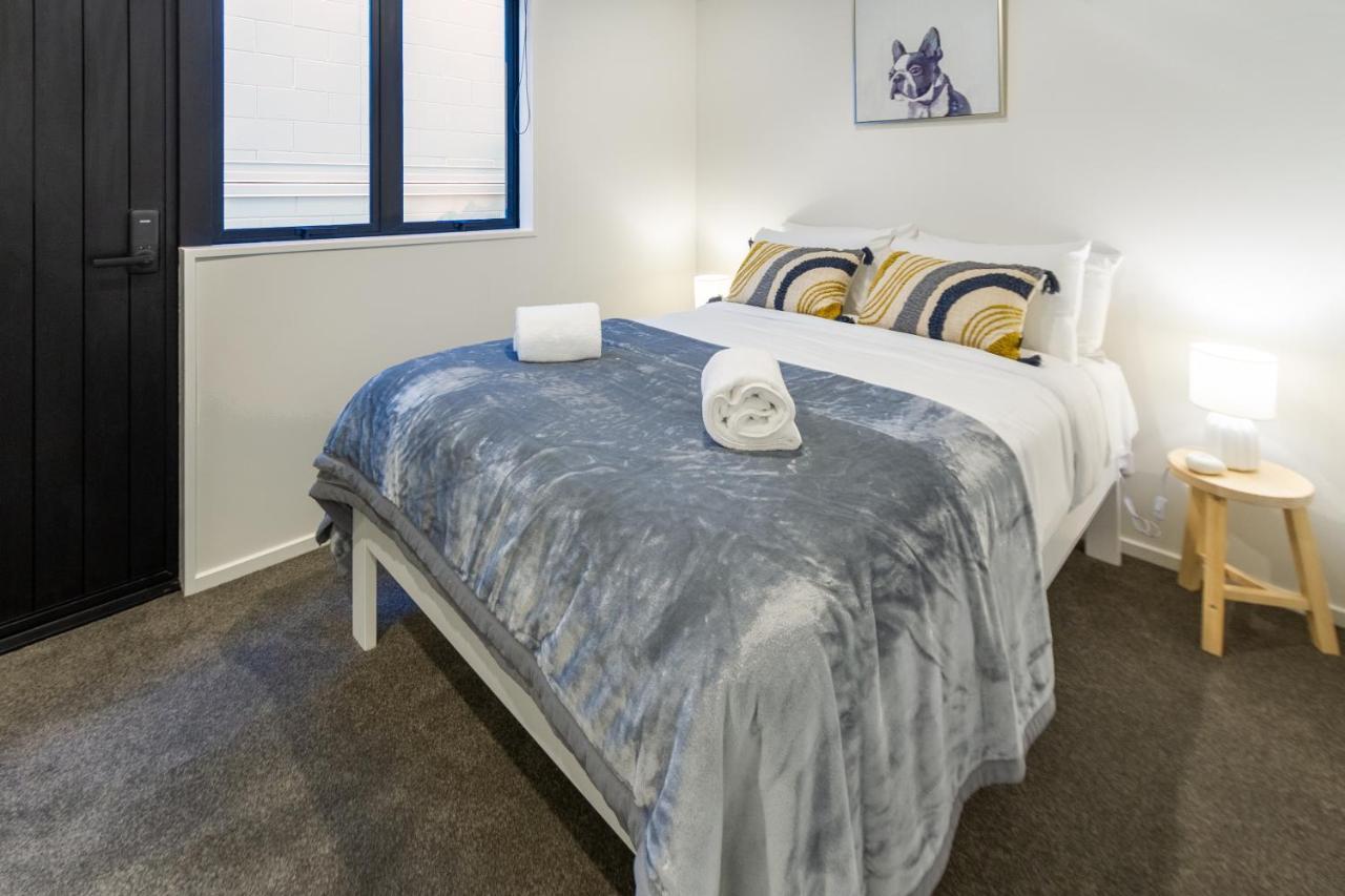 Cozy 3 Bedroom Near Hagley Park W/Garage Christchurch Exteriör bild